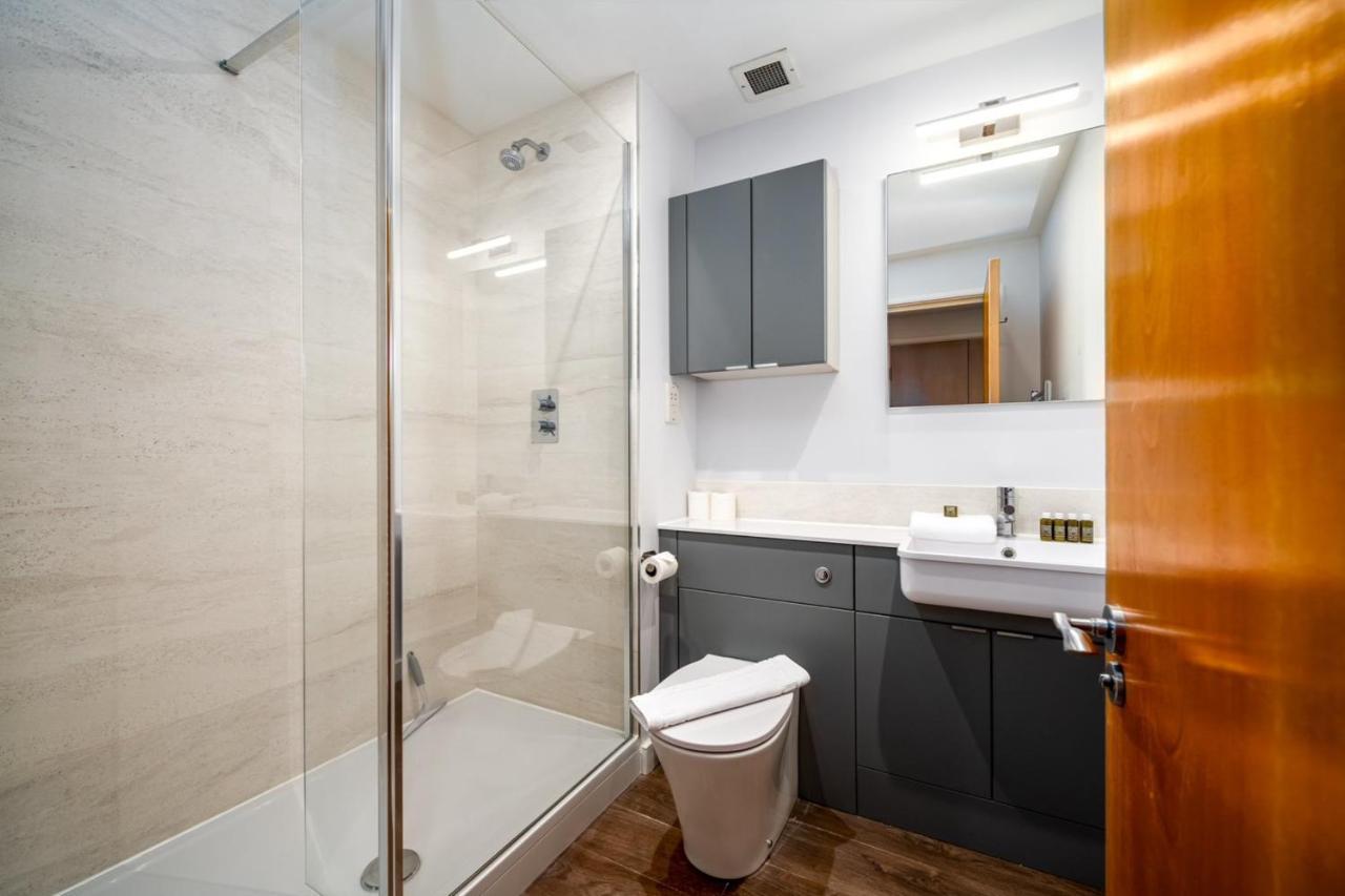 Modern & Spacious 2 Bedroom In Central Londyn Zewnętrze zdjęcie